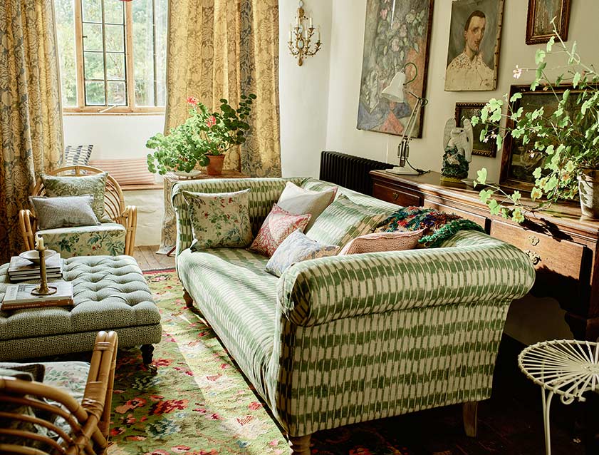 Exbury 3 Seater Sofa in V&A Brompton Collection Ikat Basil Curtains in V&A Brompton Collection Flowering Kale